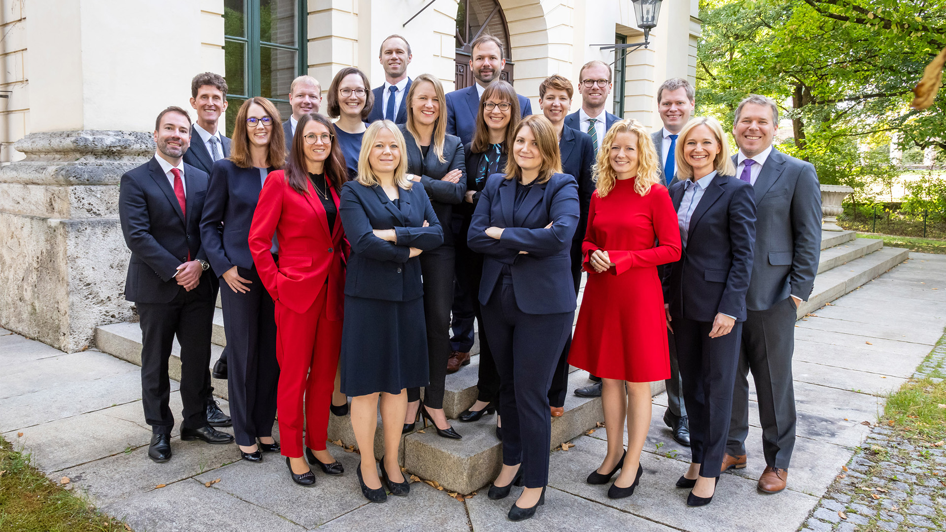 Gruppenfoto des 28. Lehrgangs für Verwaltungsführung 