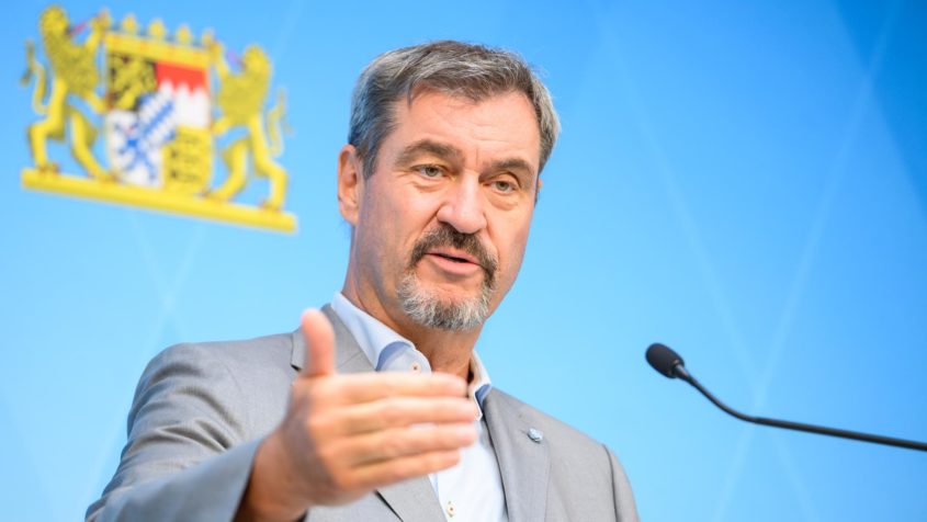 Über die wesentlichen Ergebnisse der Kabinettssitzung informiert unter anderem Ministerpräsident Dr. Markus Söder in einer Pressekonferenz.