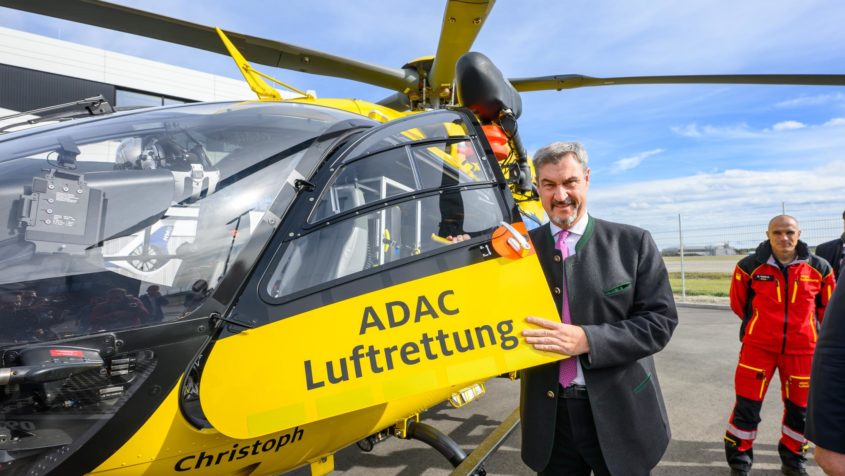 251021_ADAC Luftrettung Campus und 55 Jahre Christoph_FR_1 Ministerpräsident Dr. Markus Söder zu Besuch beim ADAC Luftrettung Campus in Oberpfaffenhofen.