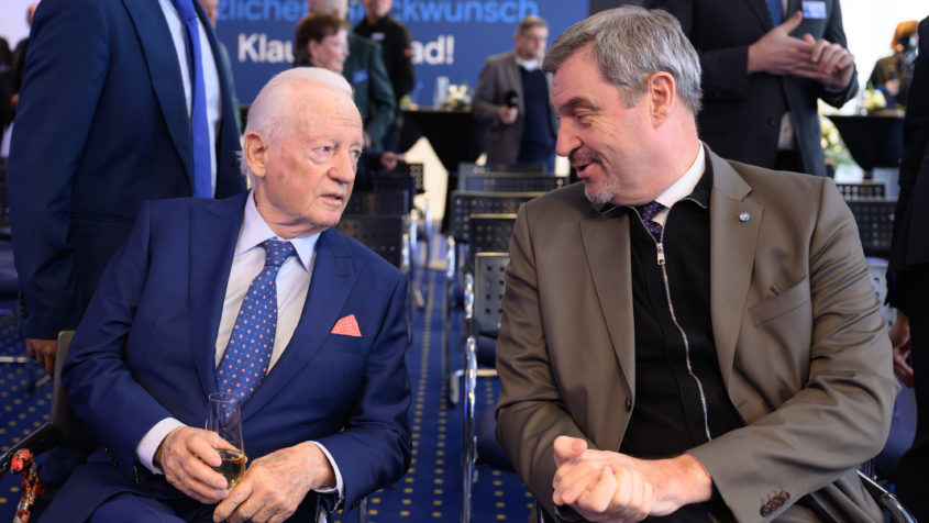 Klaus Conrad und Ministerpr&auml;sident Dr. Markus S&ouml;der.