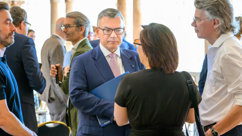Medienminister Dr. Florian Herrmann: 