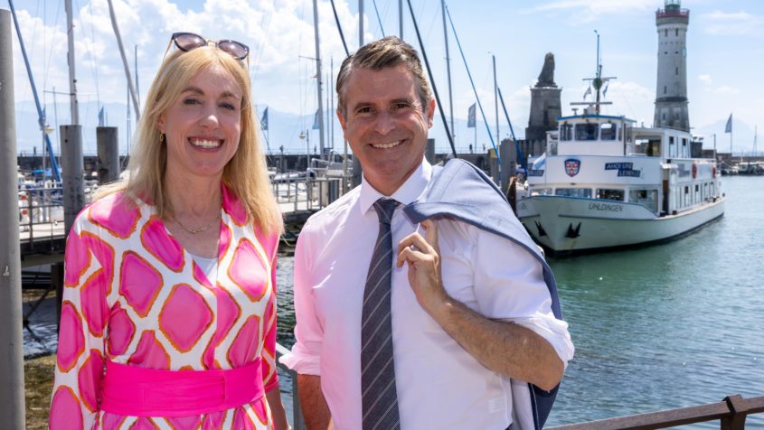 Die Staatssekret&auml;rin im Ministerium des Inneren, f&uuml;r Digitalisierung und Europa des Landes Baden-W&uuml;rttemberg, Cornelia von Loga (links), und Bayerns Europaminister Eric Bei&szlig;wenger (rechts), haben sich in Lindau &uuml;ber Europathemen ausgetauscht.
